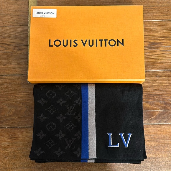 Authentic Louis Vuitton Scarf Black/Navy 100% wool - Picture 1 of 9
